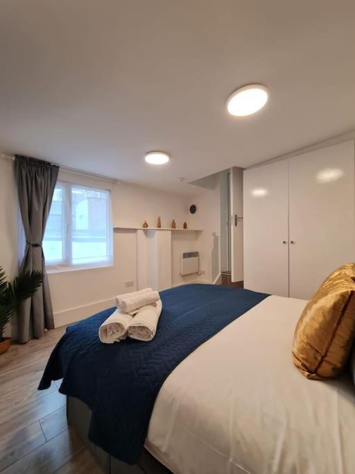 Stylish And Spacious 1 Bedroom Kensal Tube 1a Appartamento *