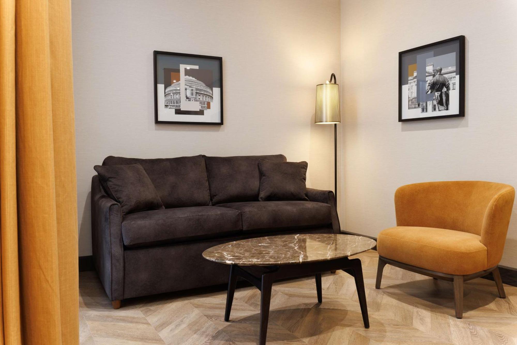 Doubletree By Hilton Victoria Hotell