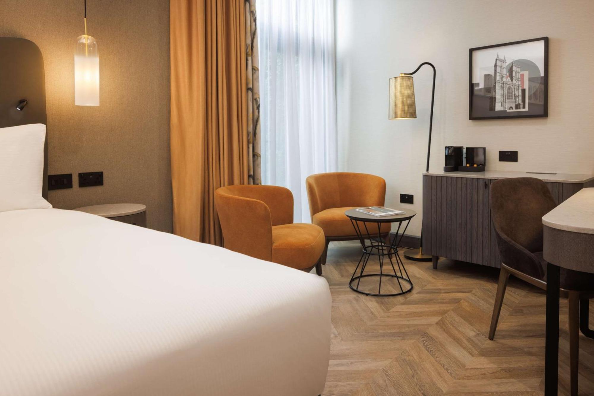 Hotell Doubletree By Hilton Victoria