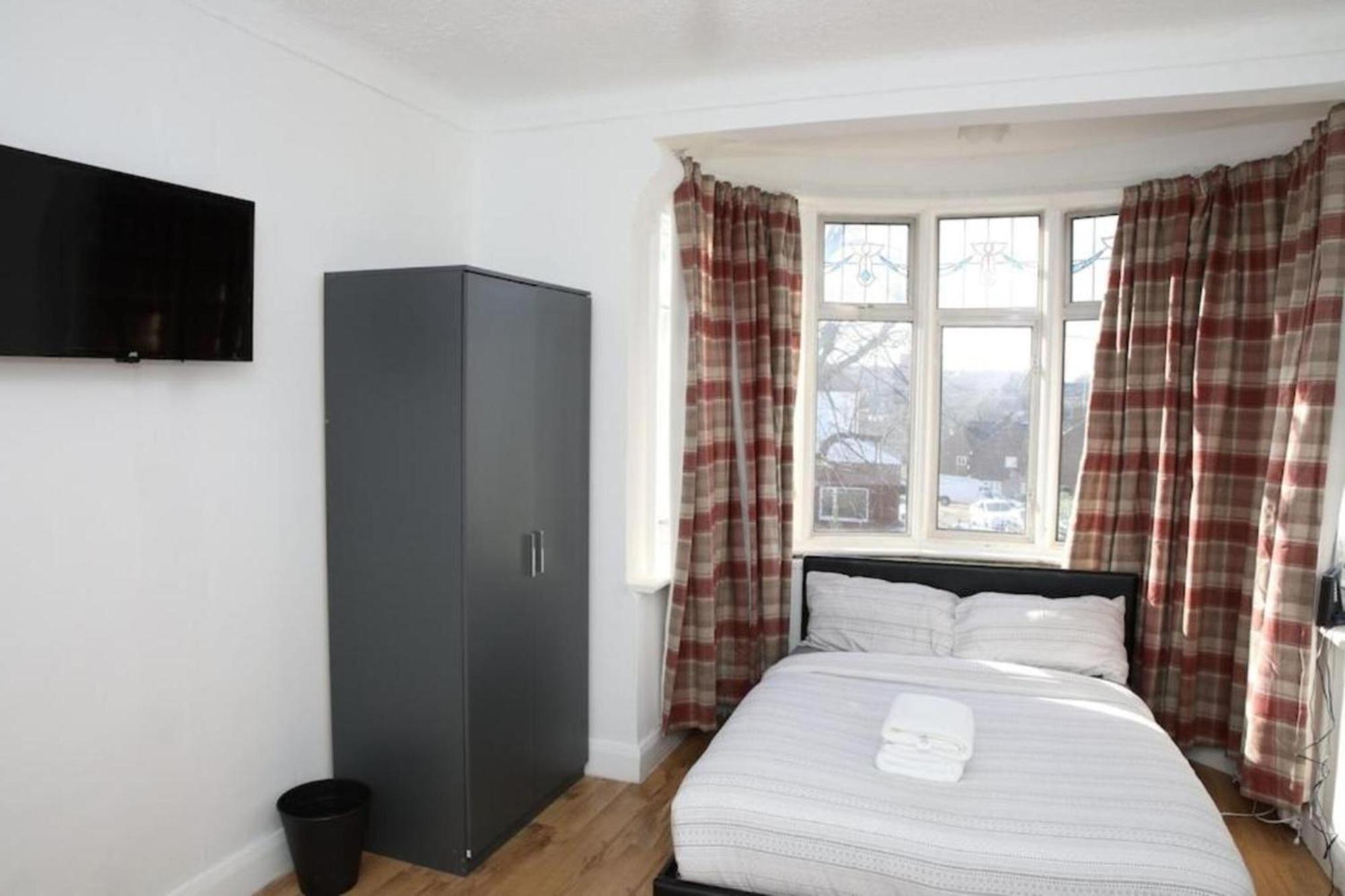 Bed & Breakfast Oyo Timi London