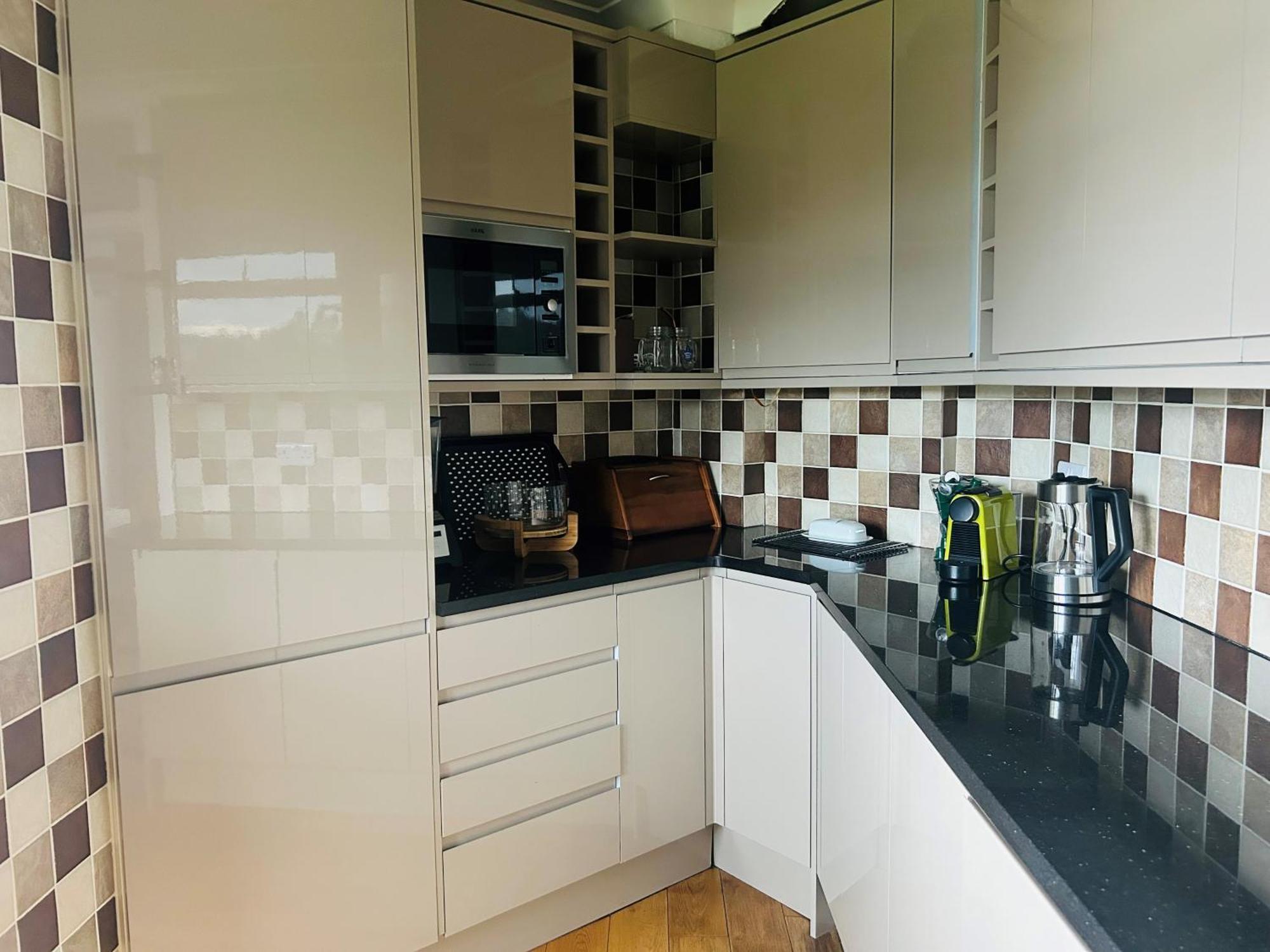 Cosy Wimbledon With 2 Bedrooms Appartamento