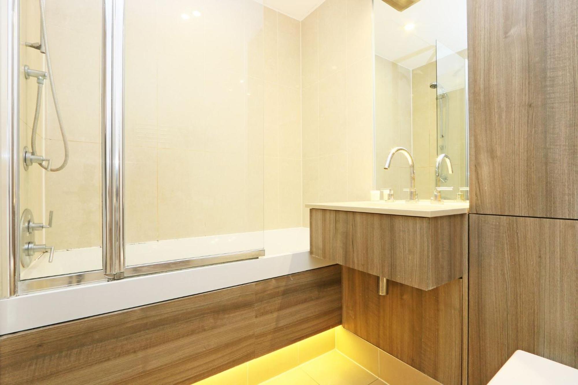 Riverside 1 Bed Appartamento