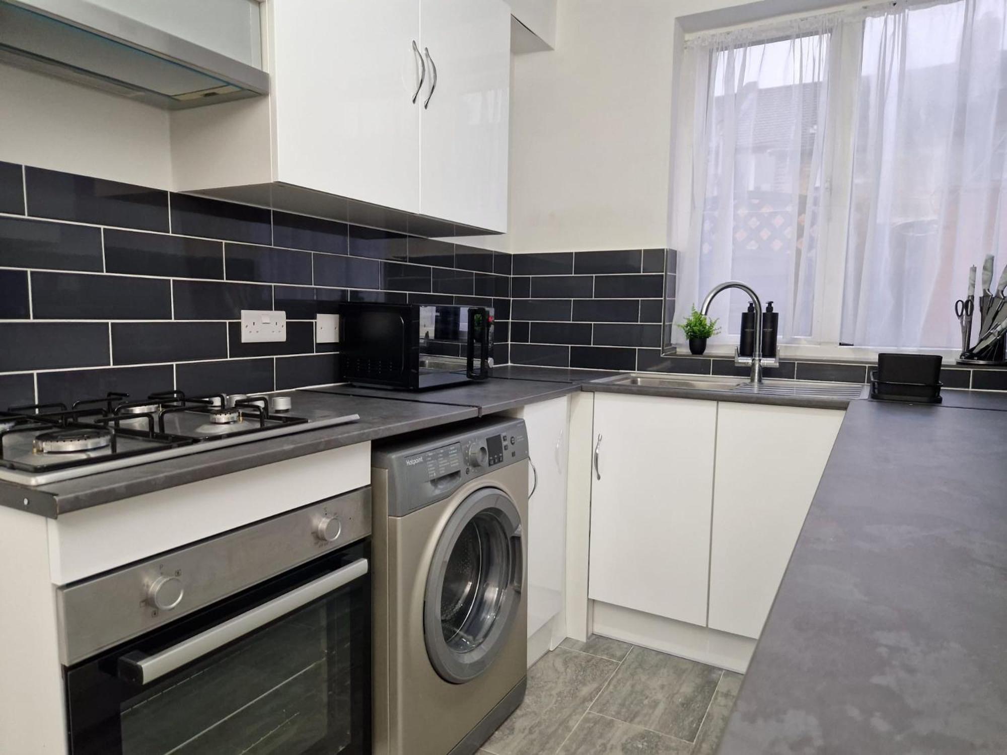 Excel Airport O2 King Beds With Garden Londra
