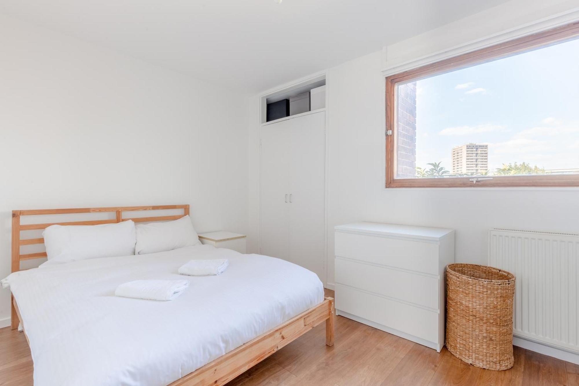 Lejlighed Unique Spacious Central 3 Bedroom With Rooftop Terrace *