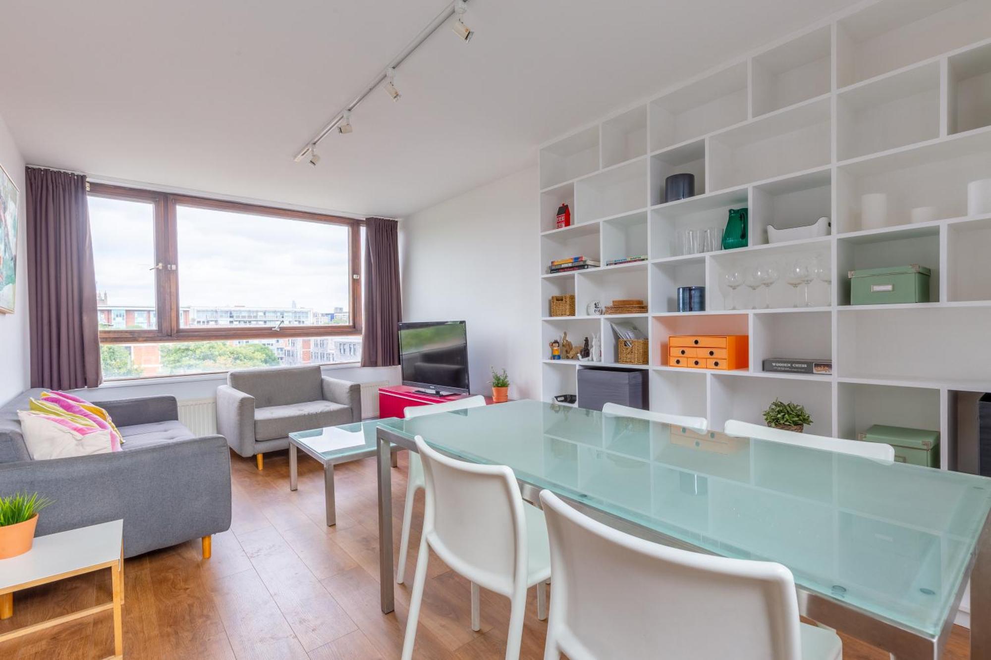 Lejlighed Unique Spacious Central 3 Bedroom With Rooftop Terrace