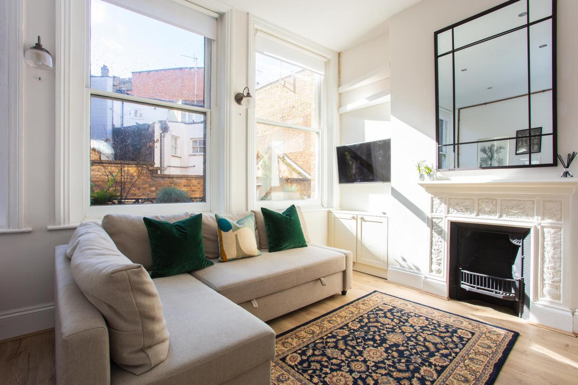 Stylish In - Farringdon * London