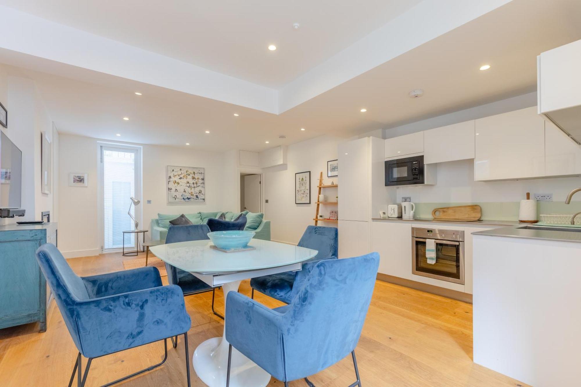 Lovely In Near Victoria * London