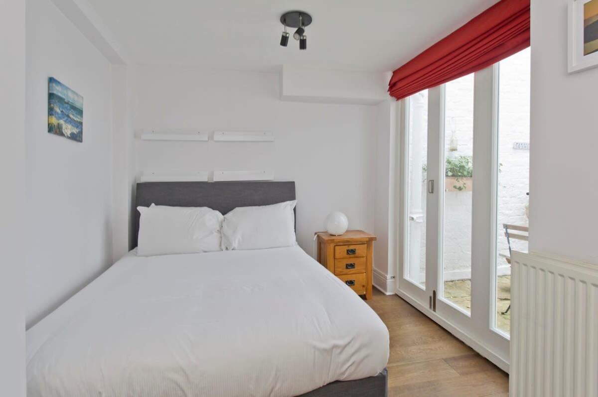 Charming 2-bed Near Buckingham Palace Apartment *