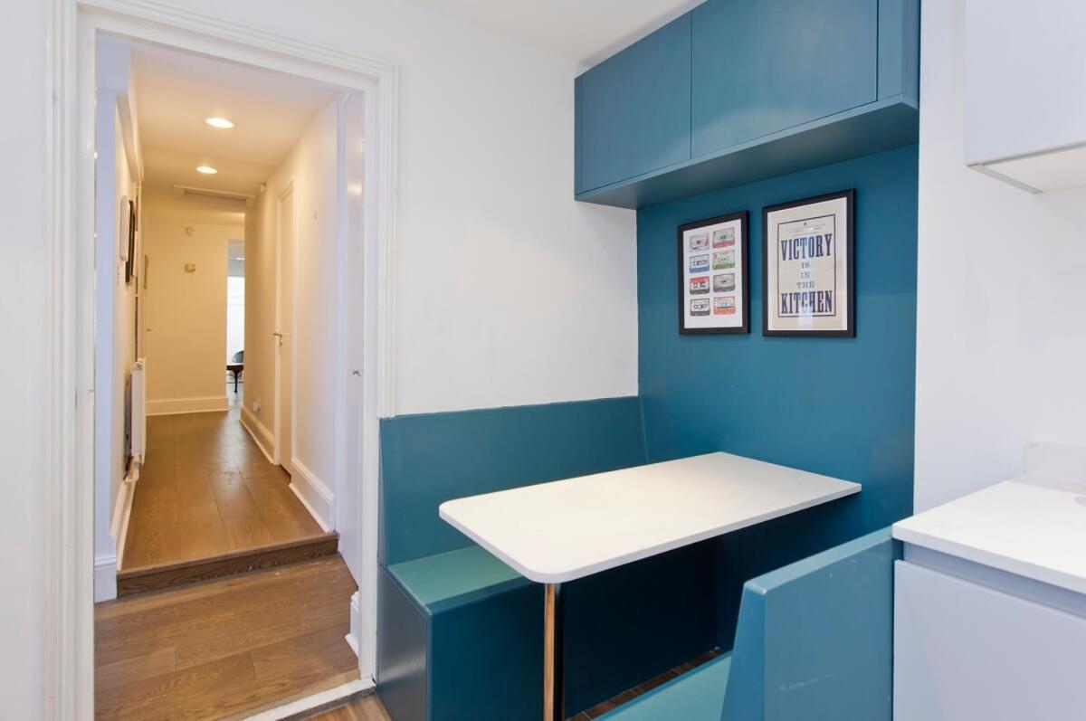 Charming 2-bed Near Buckingham Palace London