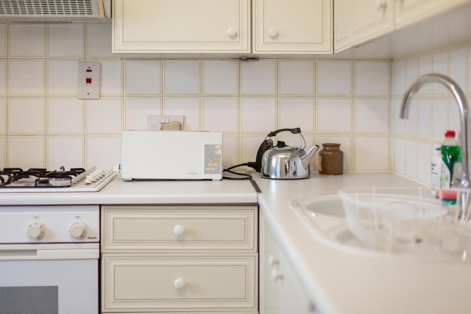 Cosy 2 Bedroom Flat In Pimlico 10 Minutes To Station Lägenhet London
