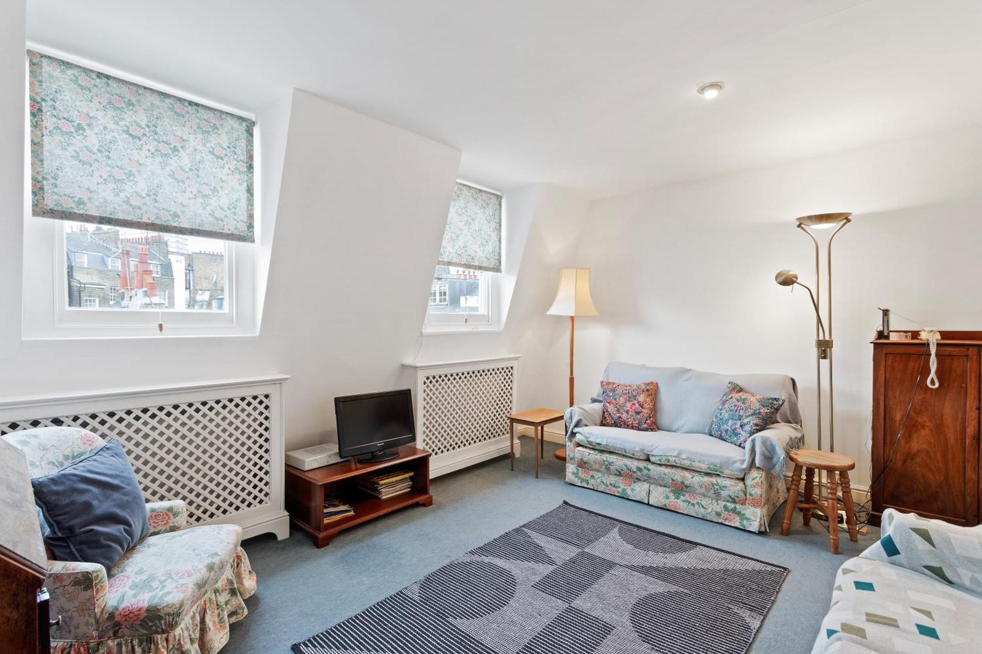 Cosy 2 Bedroom Flat In Pimlico 10 Minutes To Station Lägenhet London
