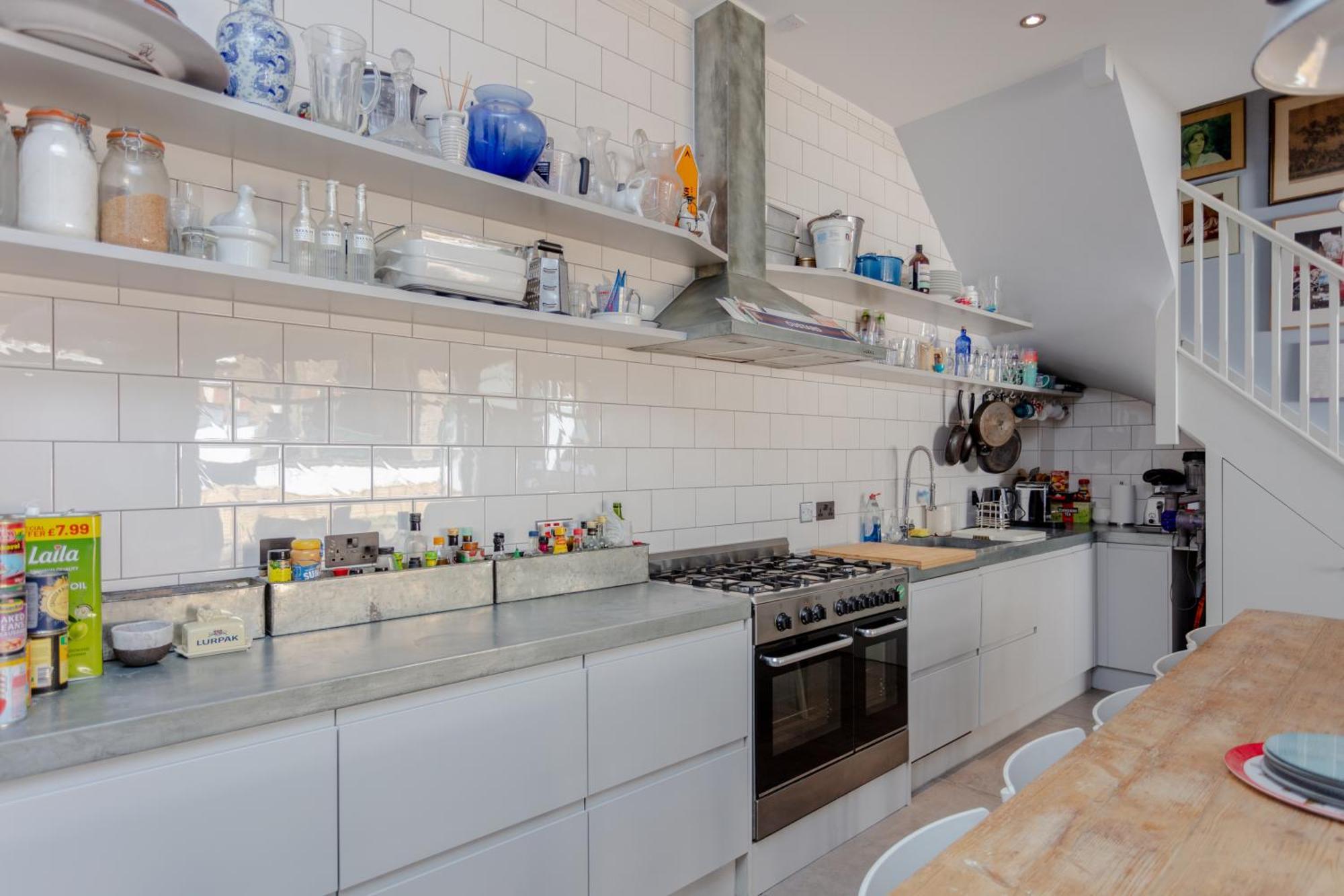 Contemporary 2 Bedroom House In Vibrant Shepherds Bush Appartement *