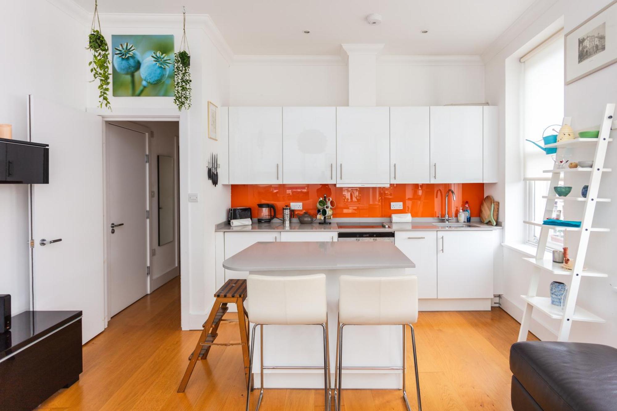 Homely 1 Bedroom In The Heart Of Vibrant Camden Appartamento Londra