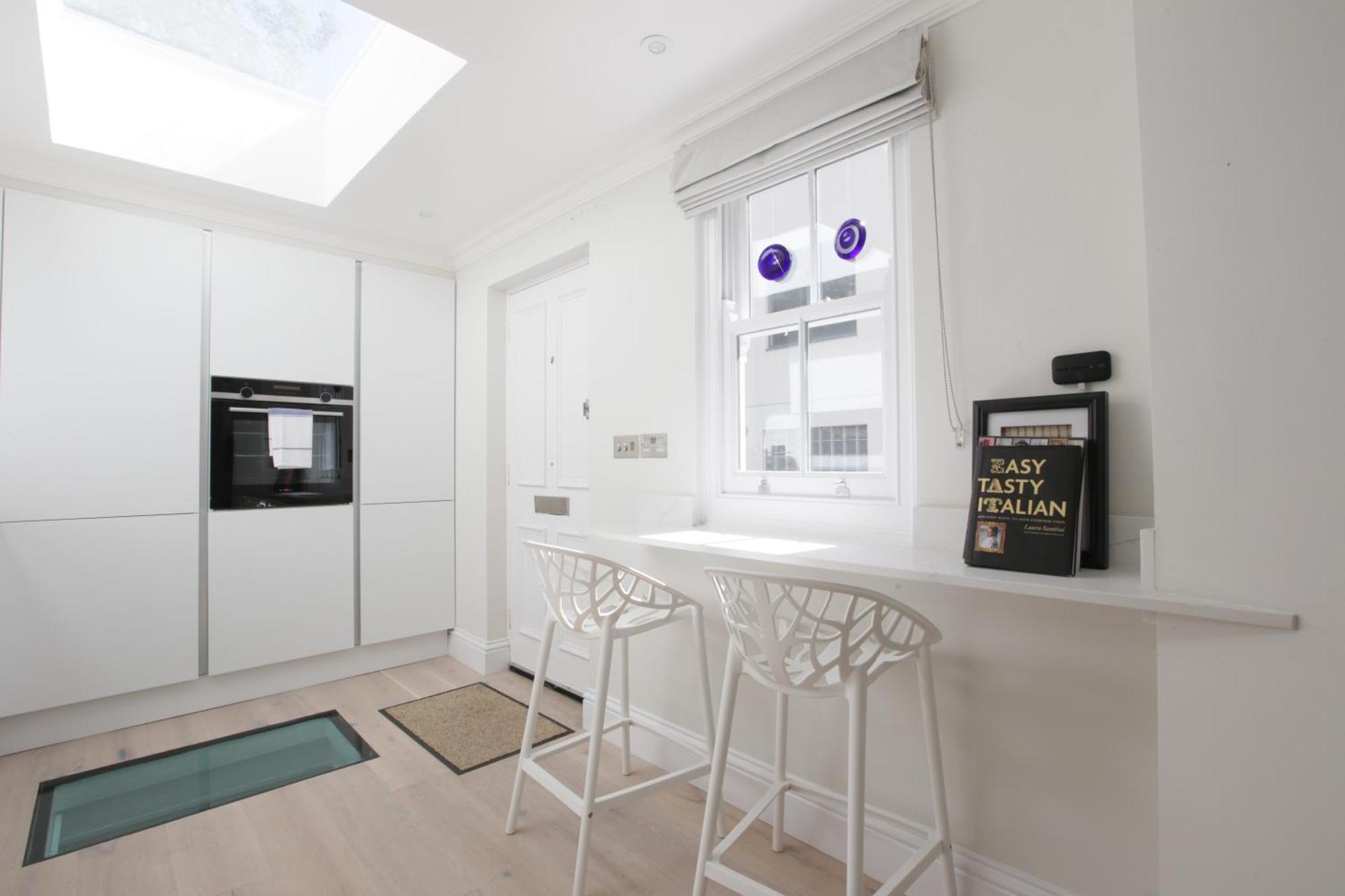 Apartment Newly Refurbished 1 Bedroom In Vibrant Notting Hill *