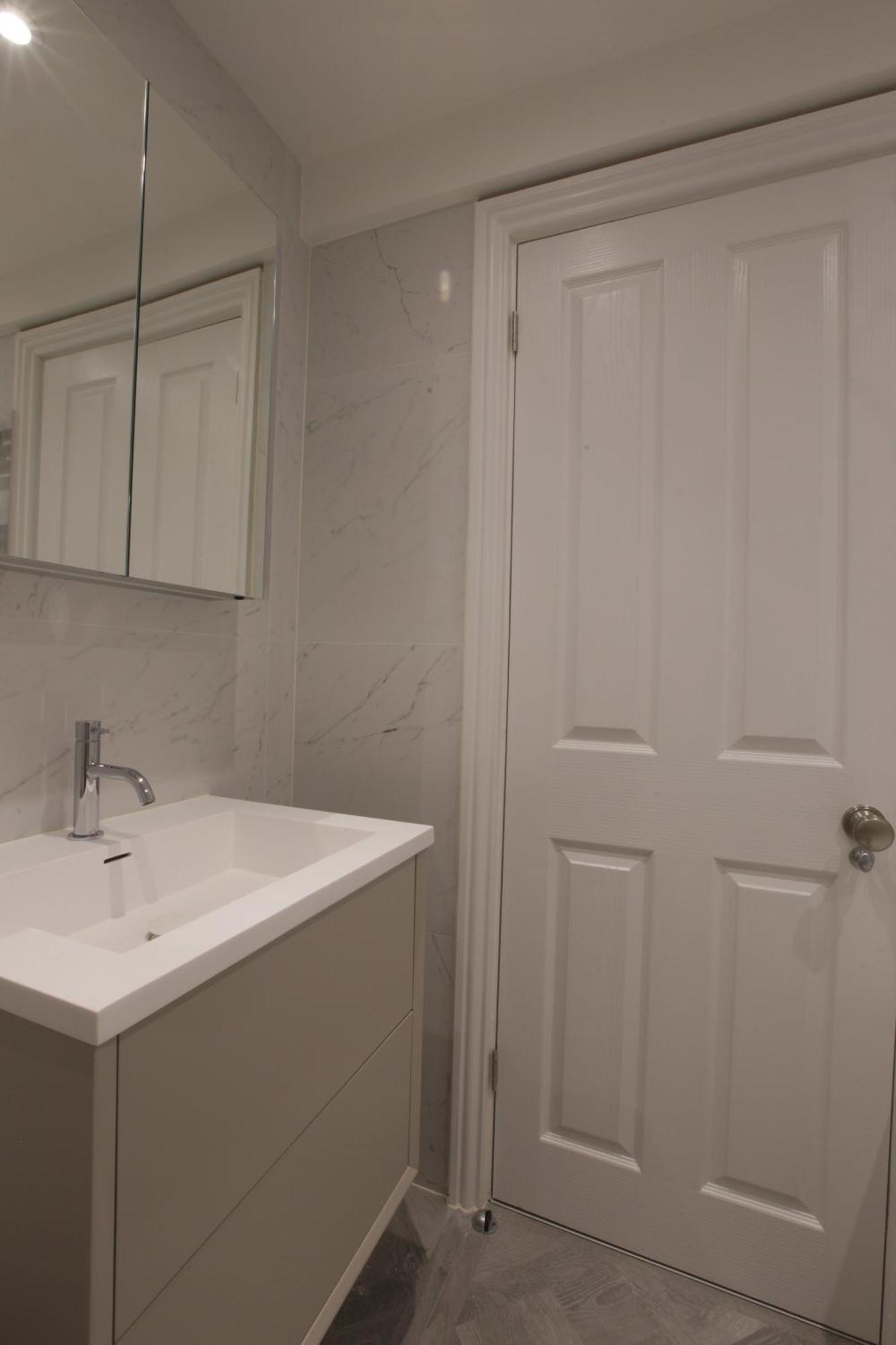 Newly Refurbished 1 Bedroom In Vibrant Notting Hill * London