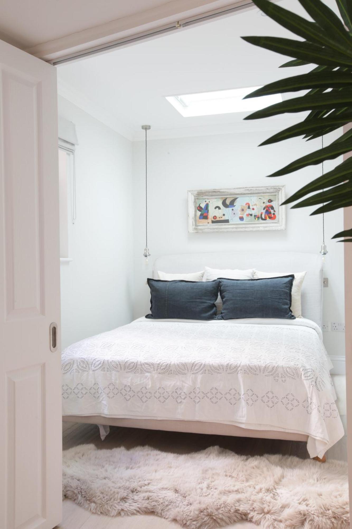 Newly Refurbished 1 Bedroom In Vibrant Notting Hill * London