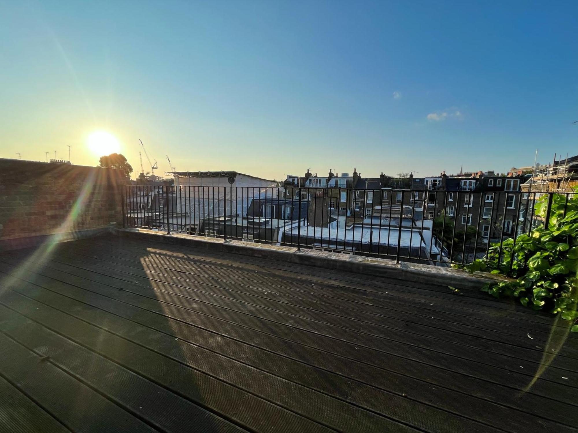 Luxury 2 Double Bedroom Flat - Kensington *