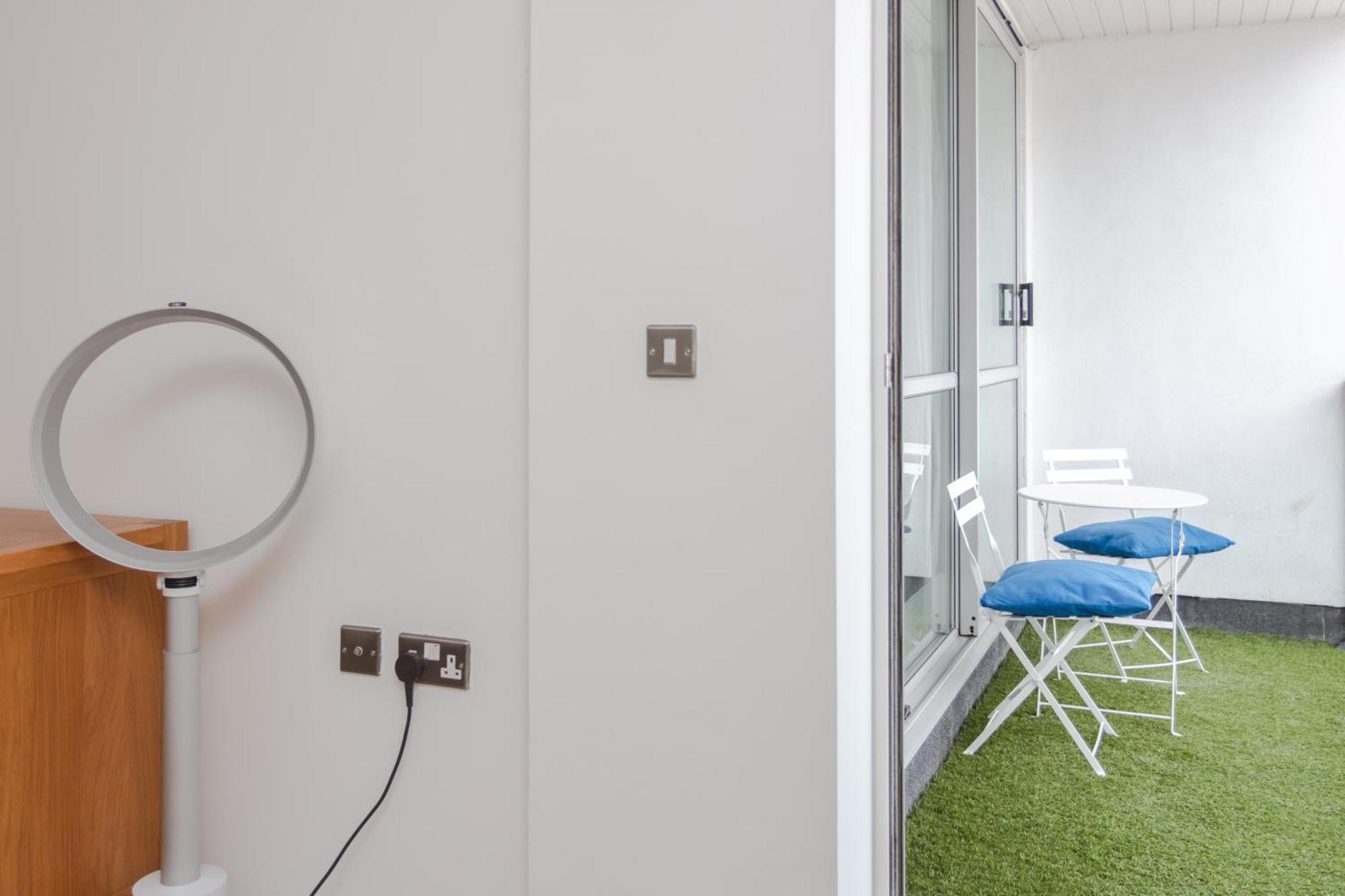 Spacious 2 Bedroom Flat On Bermondsey St Apartment
