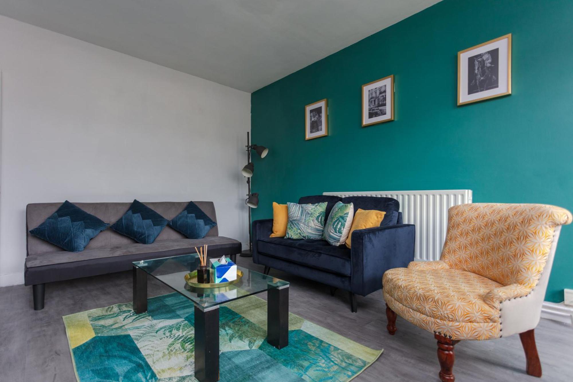 Spacious 3 Bedroom Flat In The Heart Of Shoreditch * Londra