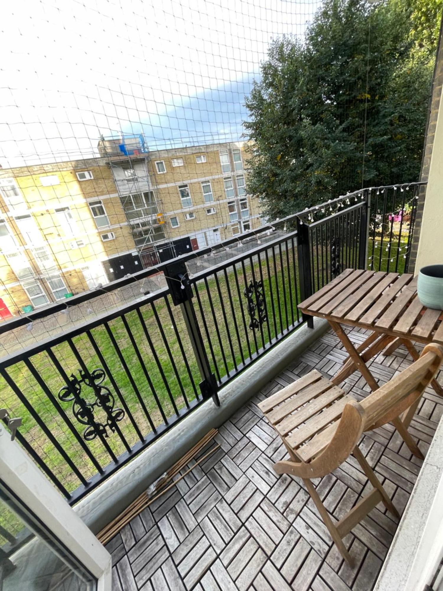 Spacious 3 Bedroom Flat In The Heart Of Shoreditch Lägenhet