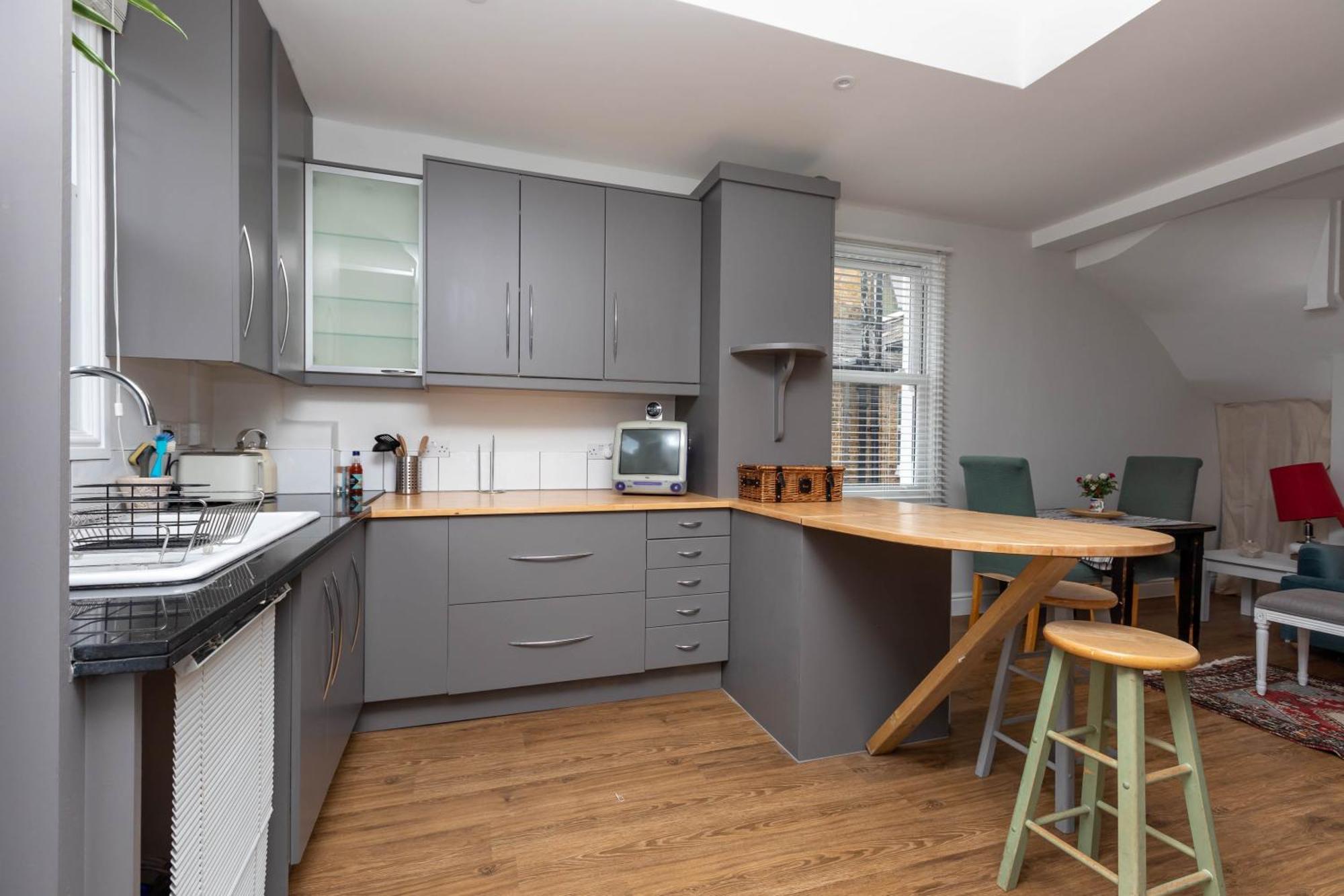 Homely 1 Bedroom In Fulham! Appartamento Londra