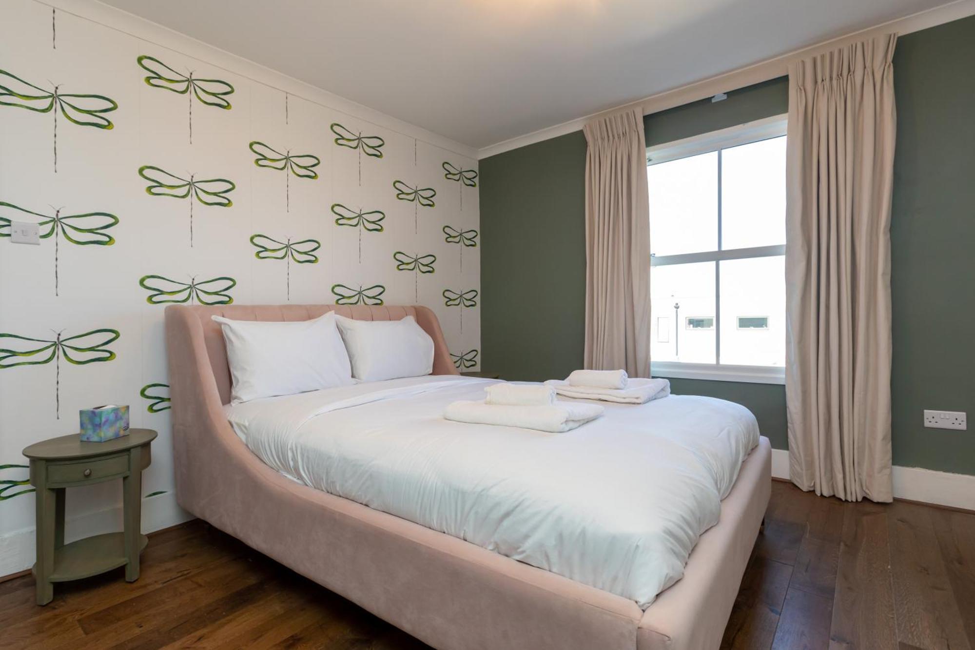 Appartement Spacious & Pristine 2bd Flat - Balham Londen
