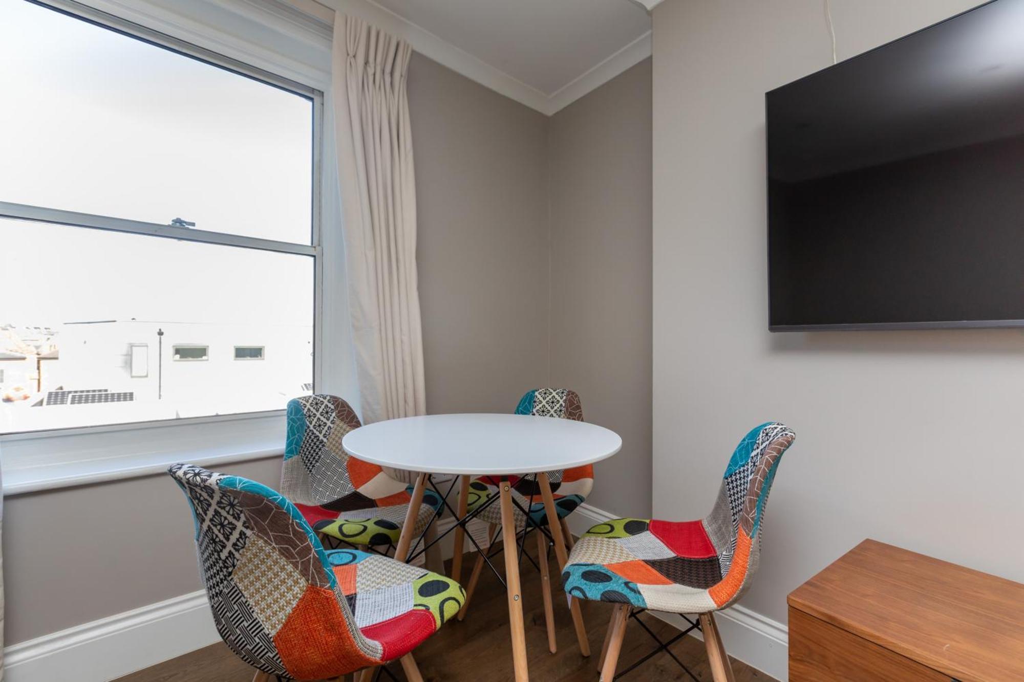 Spacious & Pristine 2bd Flat - Balham Appartement