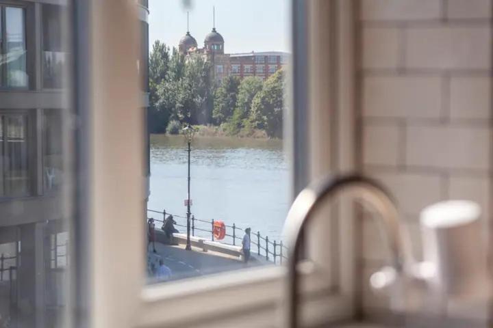 Serene 3bd Flat View Of The Thames - Hammersmith Appartement *