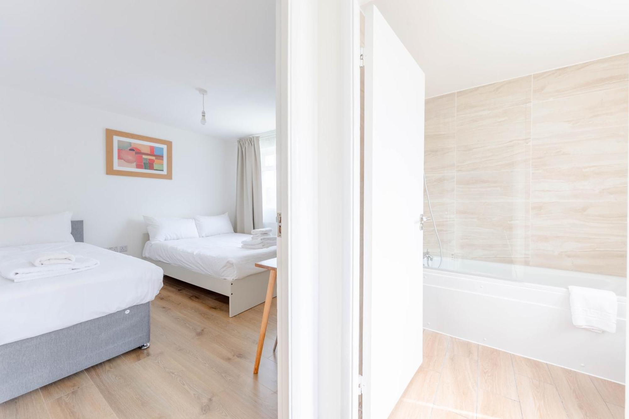 2bd East Sleeps 7! * Londen