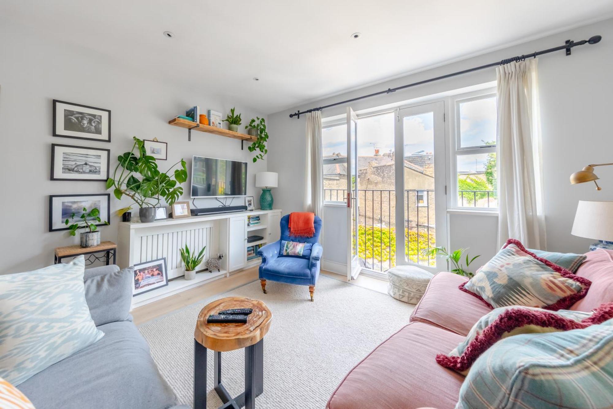 Bright & Stylish 1bd Flat - Wandsworth Town London