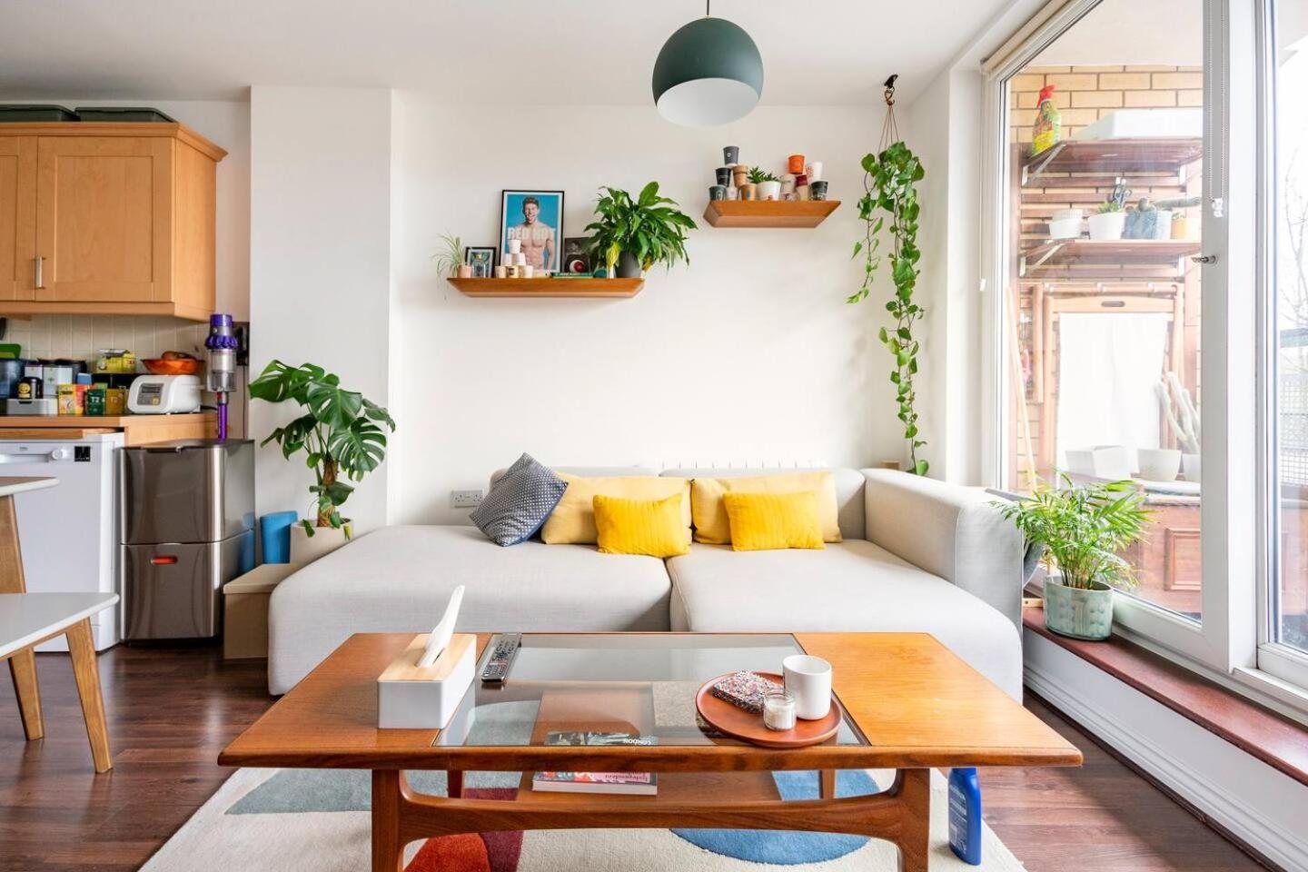 Vibrant & Modern 1bd Flat - Hackney Appartement Londen