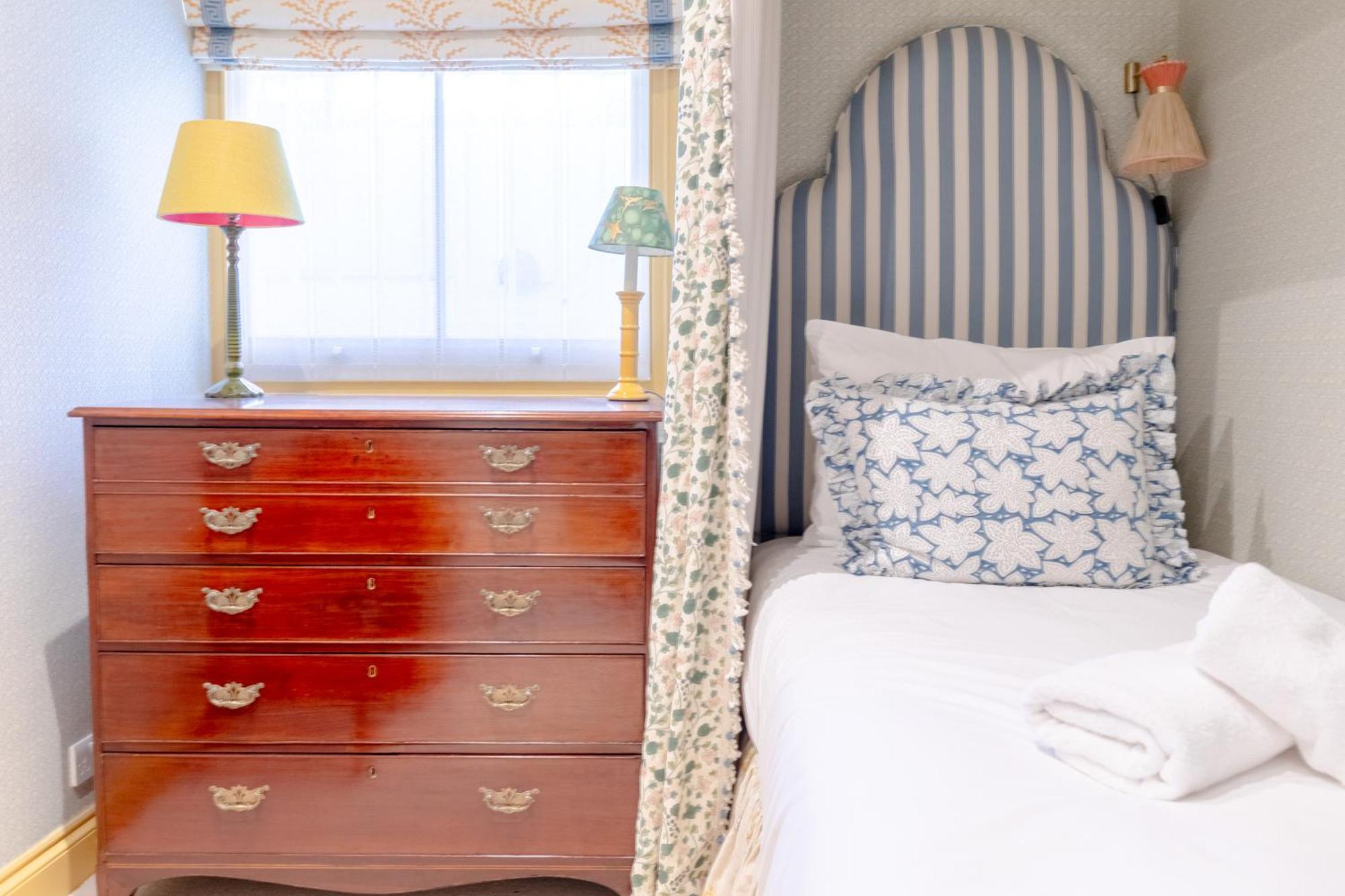 Luxurious & Stylish 2bd House - Bayswater! London