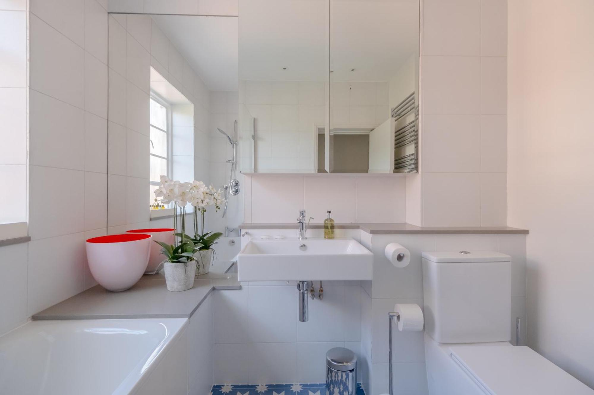 Lejlighed Beautifully Decorated 1bd Oasis - Earl's Court! London