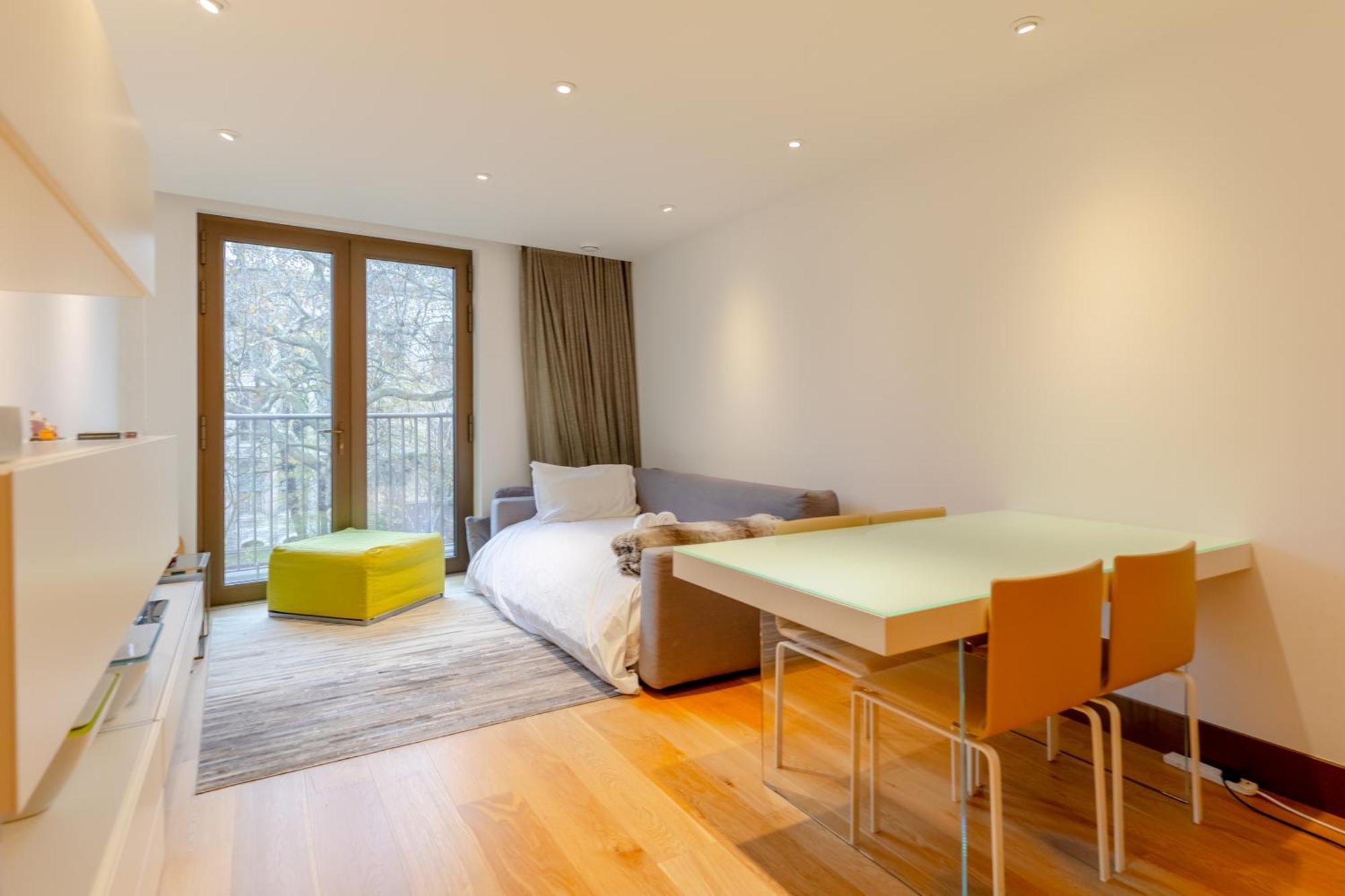 Lejlighed Stylish & Modern 1bd Flat - Chancery Lane! London