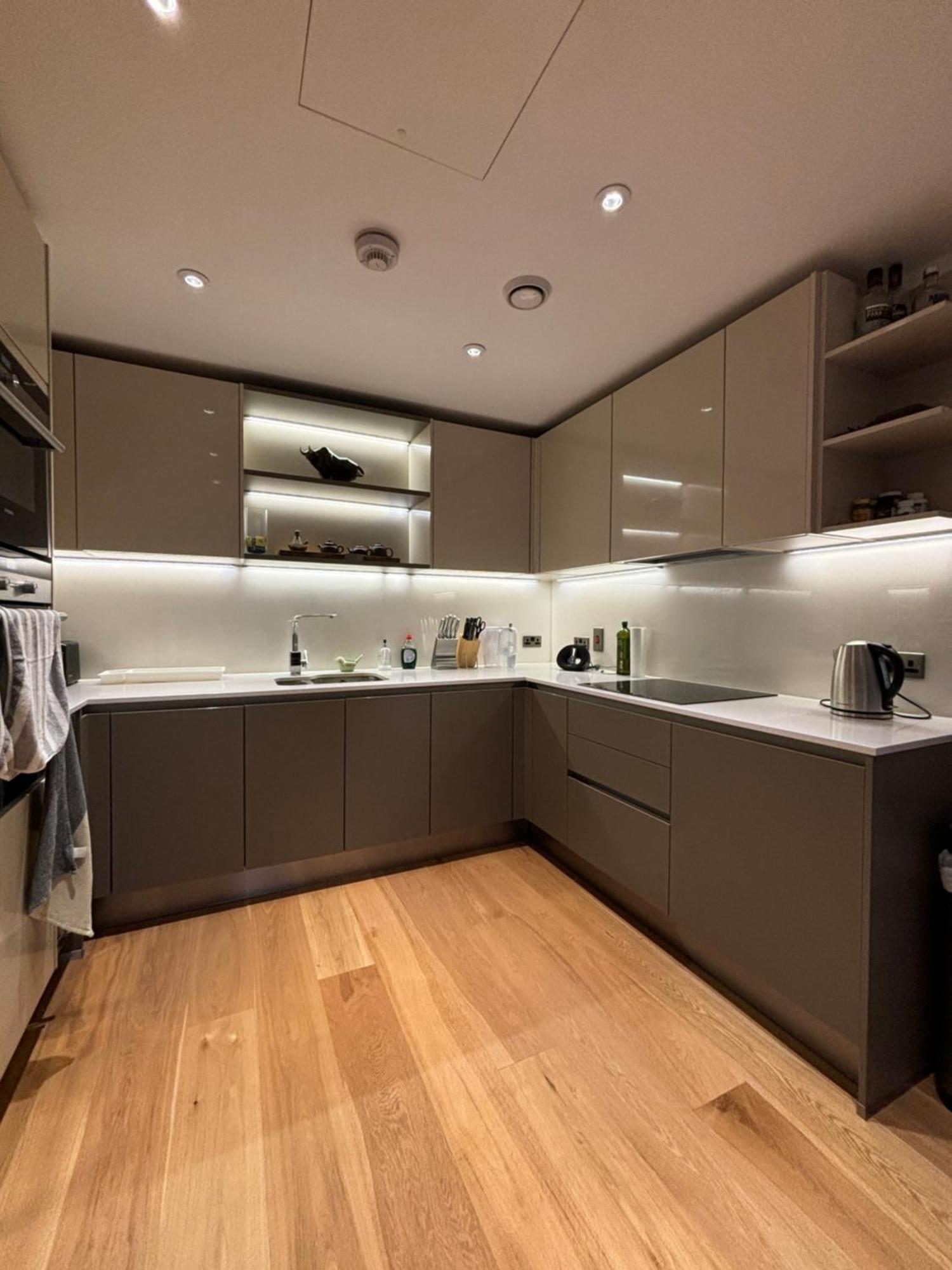 Stylish & Modern 1bd Flat - Chancery Lane! Lejlighed London