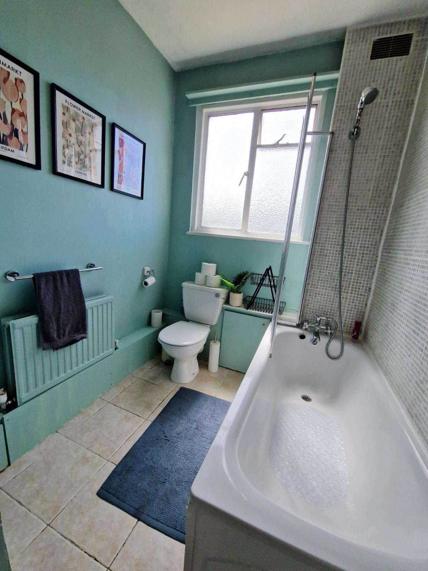 Leilighet Stylish 1-bed Flat In Willesden With Private Patio London