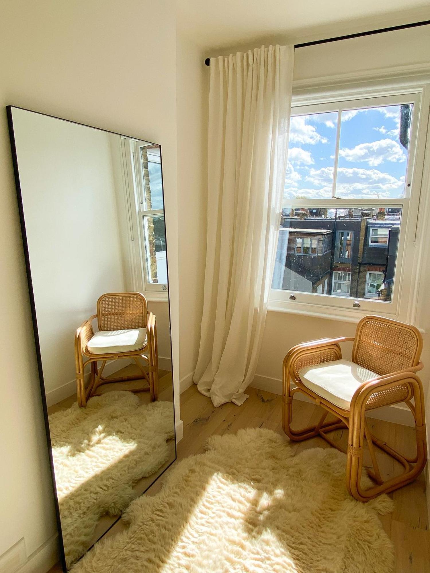 Leilighet Sleek Scandi-inspired 2bd Flat Fulham *