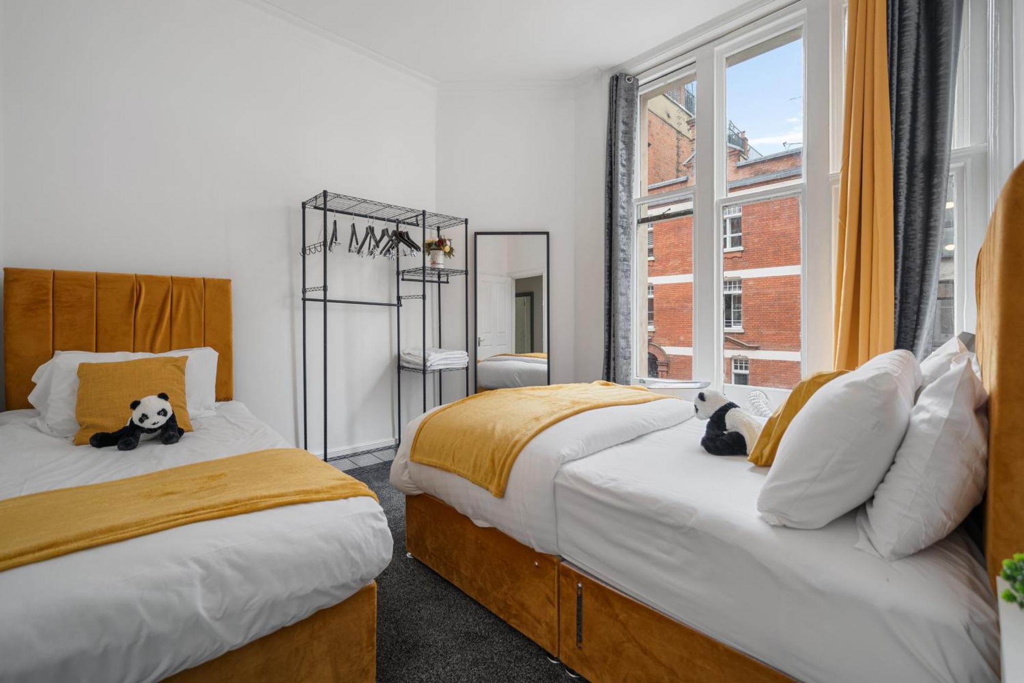 Apartment Elegant 3 Bedroom On Oxford Street Luxury Living In 2gc *