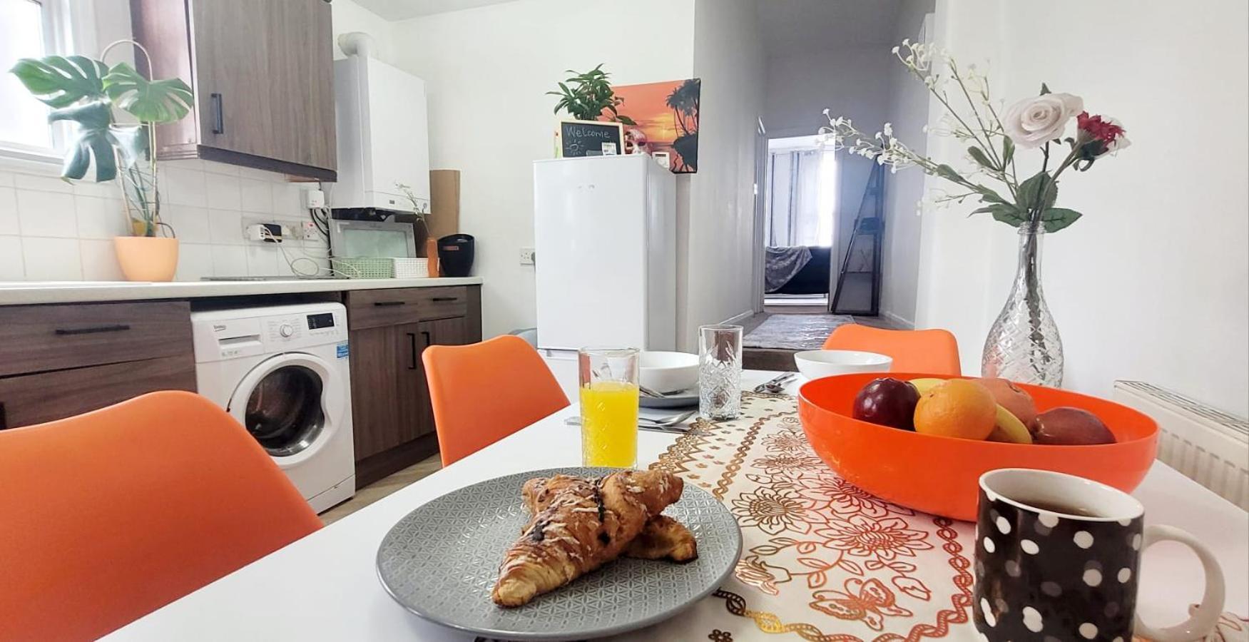 Stylish And Bright Flat In N8 Turnpike Lane - Piccadilly Line Appartement *