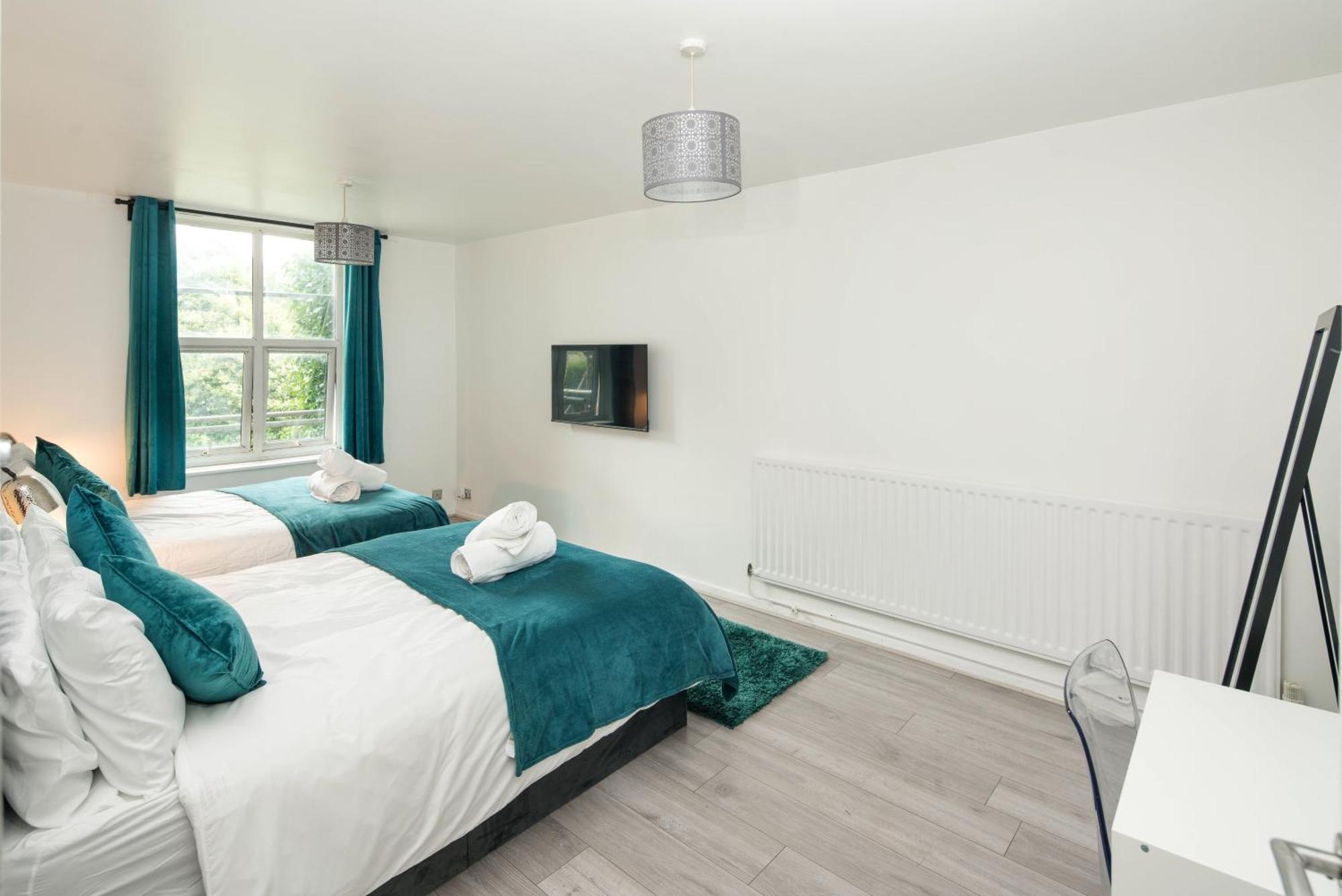 Stylish With Wifi And Easy Access To Lägenhet London