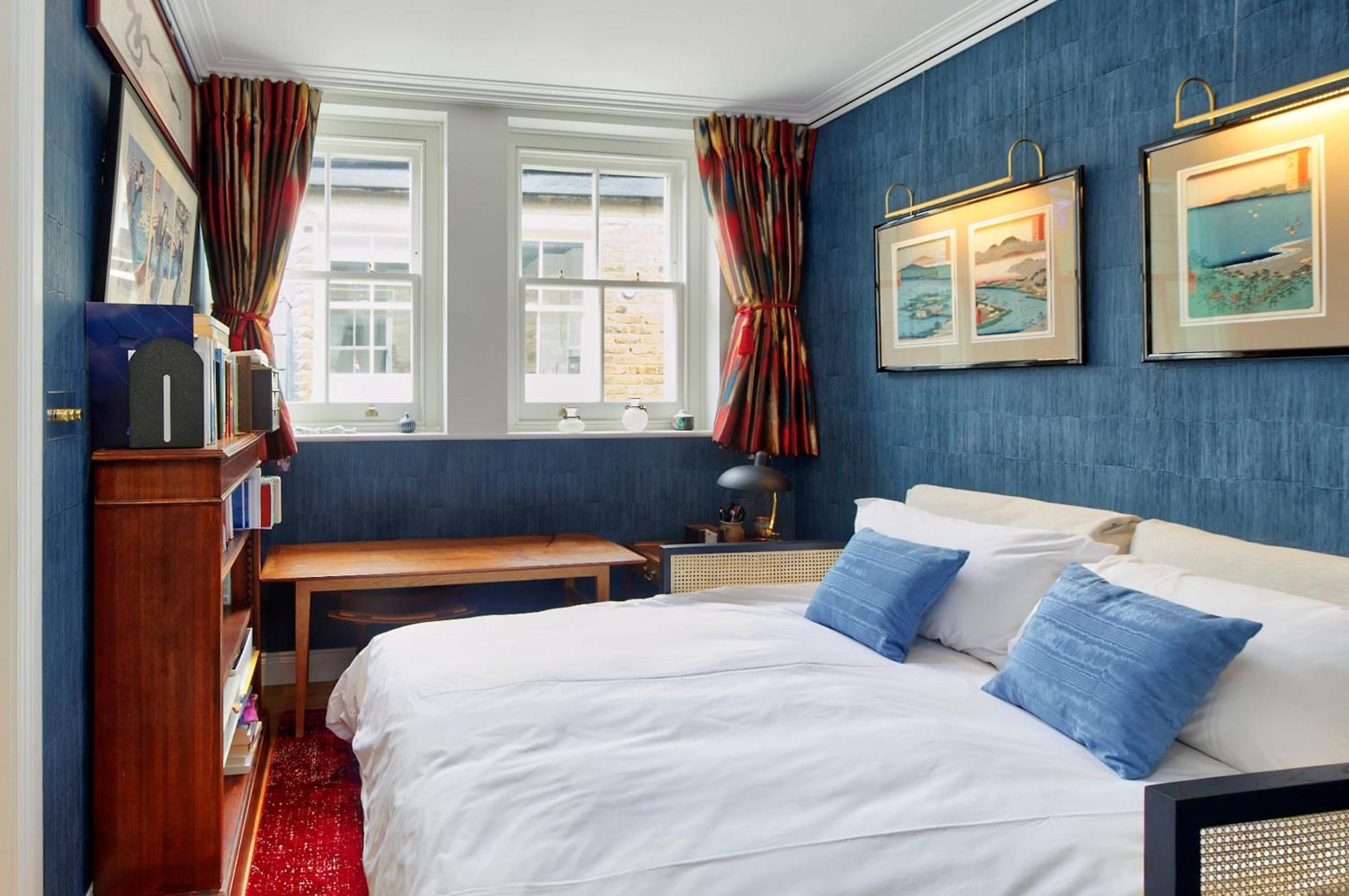 Stunning 2 Bedroom In Little Venice West Apartment *
