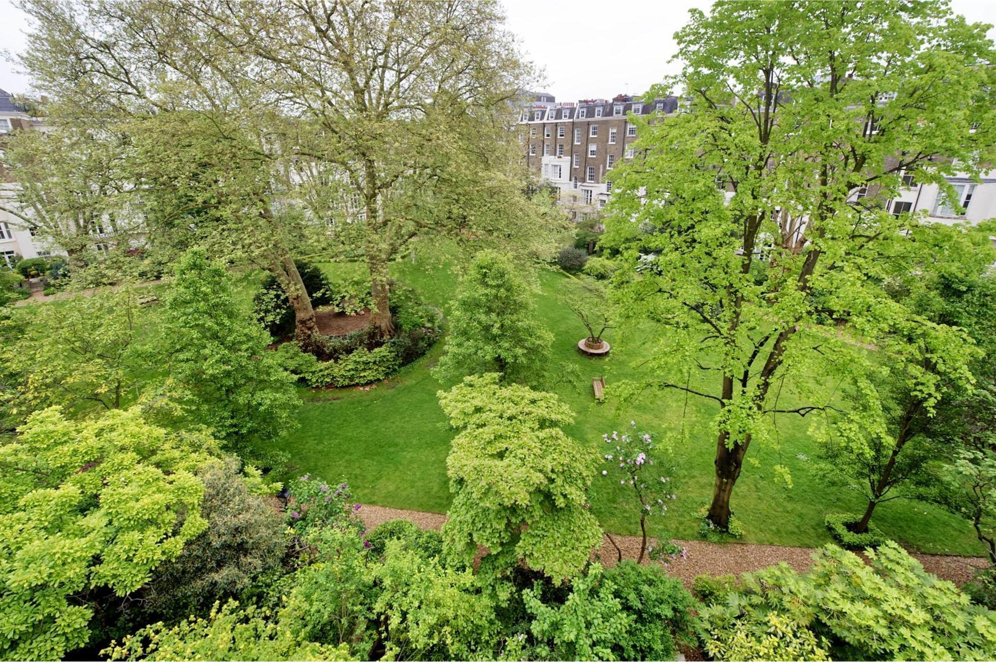 Stunning 2 Bedroom In Little Venice West Apartment