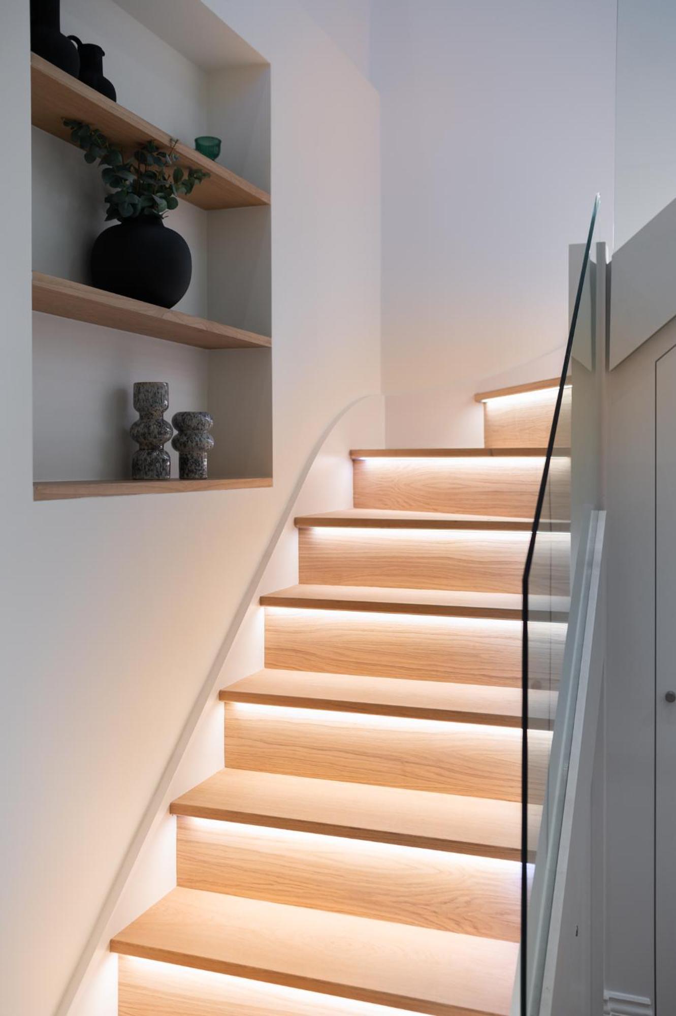 Stunning Hampstead Rh9 Apartment