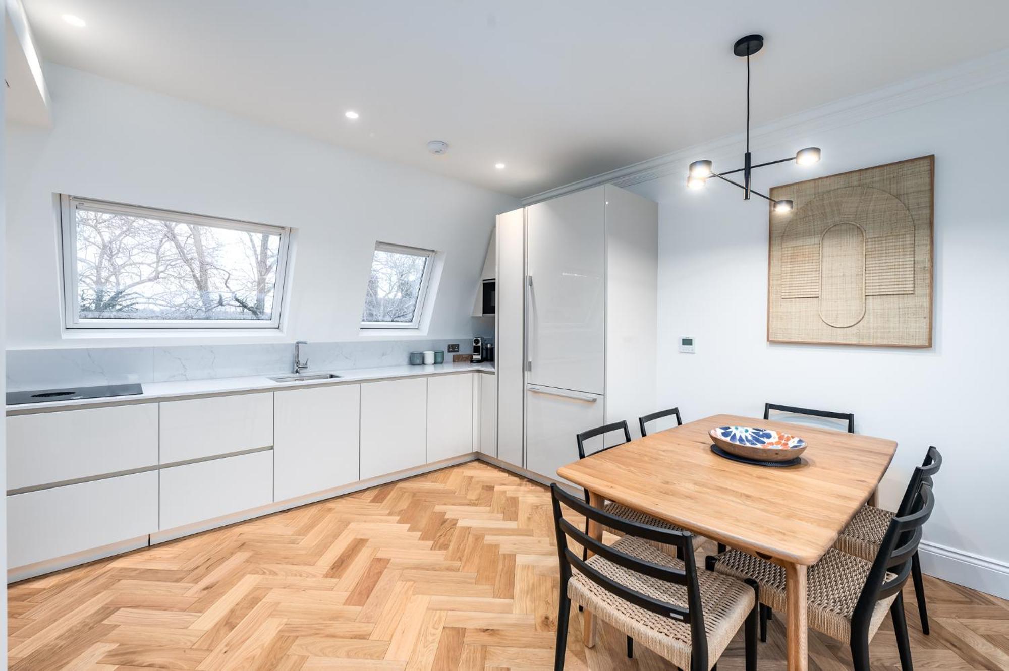 Apartment Stunning Hampstead Rh9 *