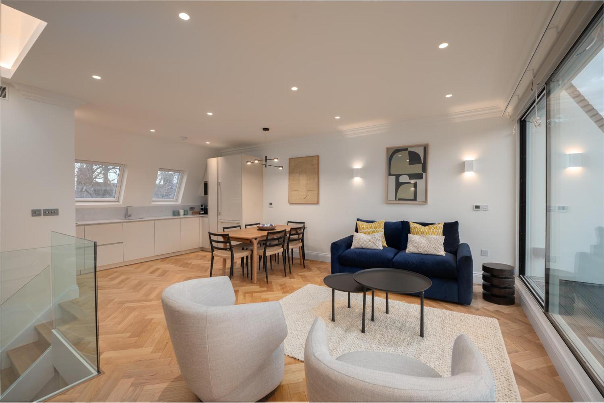 Stunning Hampstead Rh9 Apartment London