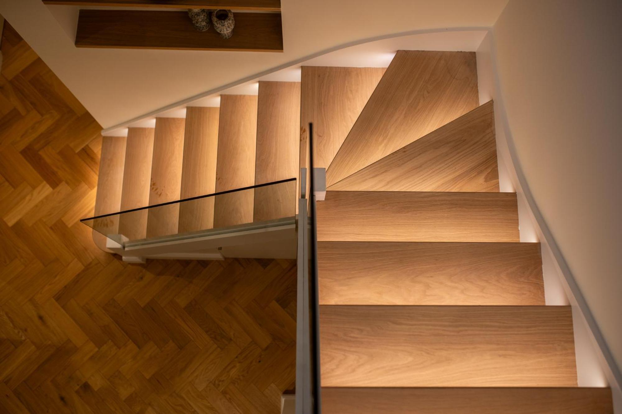 Stunning Hampstead Rh9 Apartment London