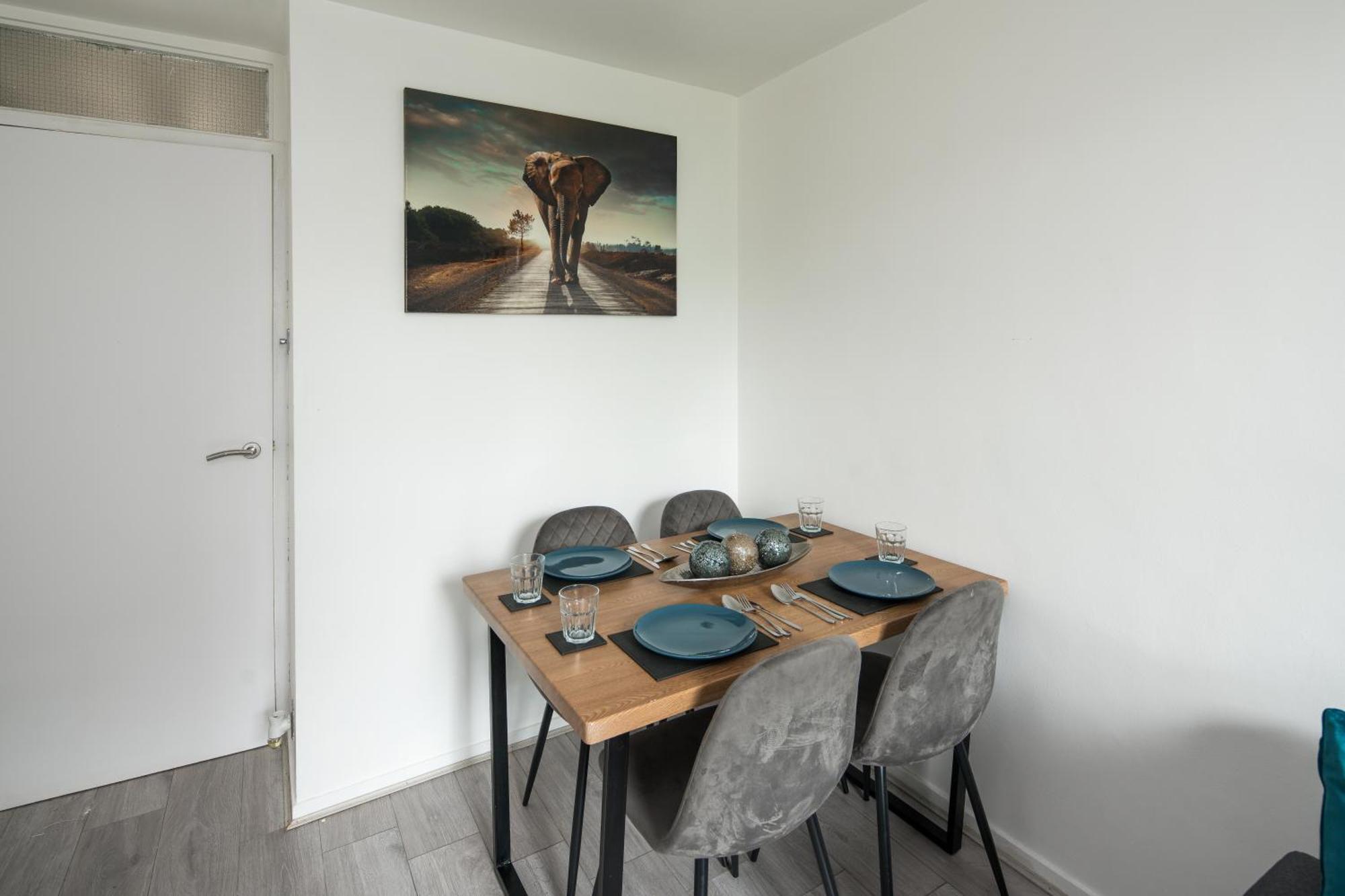 Lägenhet Stylish With Wifi And Easy Access To London