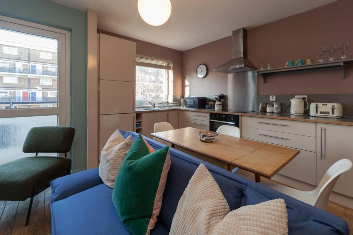 Central Stylish 4 Bedroom Lägenhet London