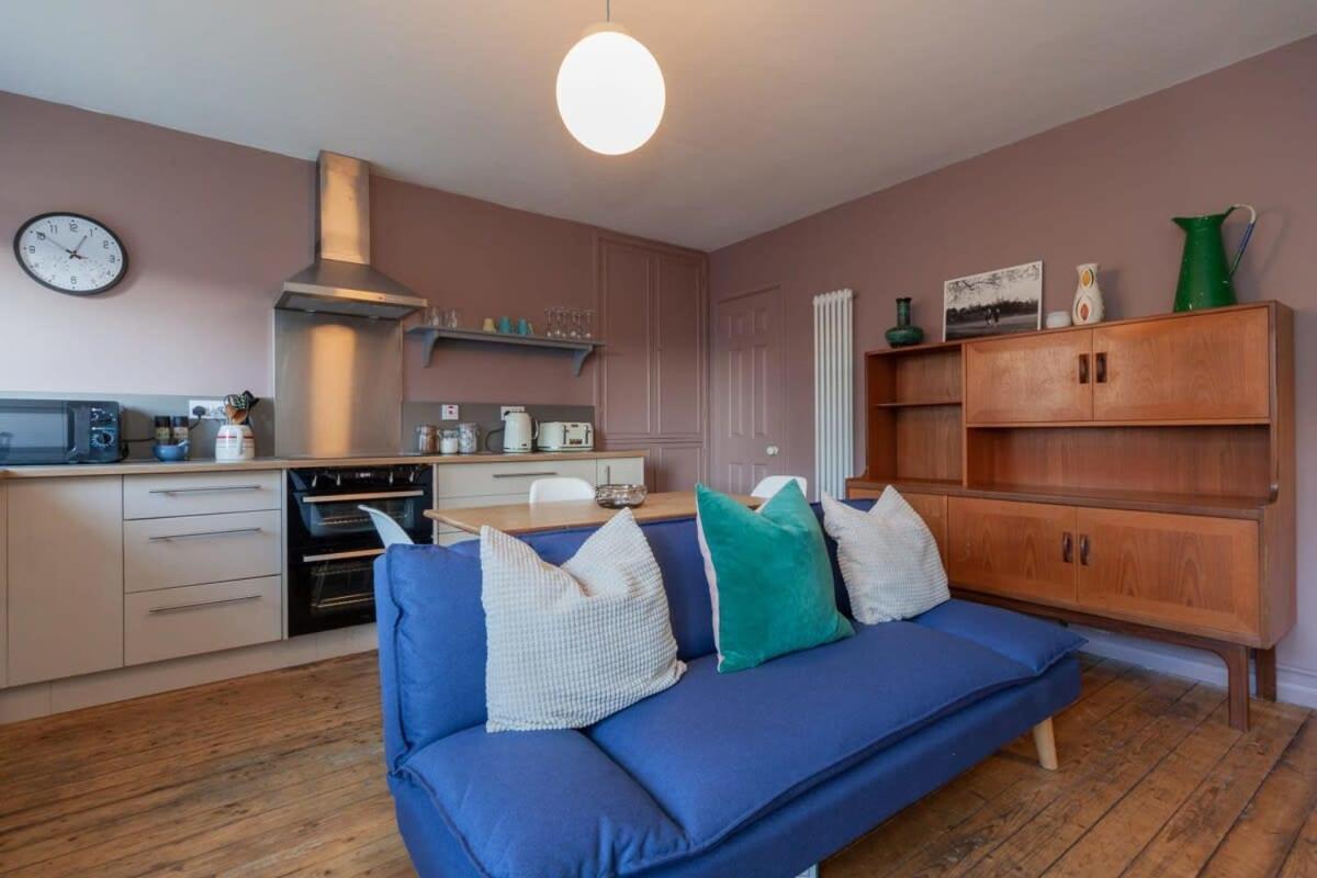 Central Stylish 4 Bedroom Lägenhet London