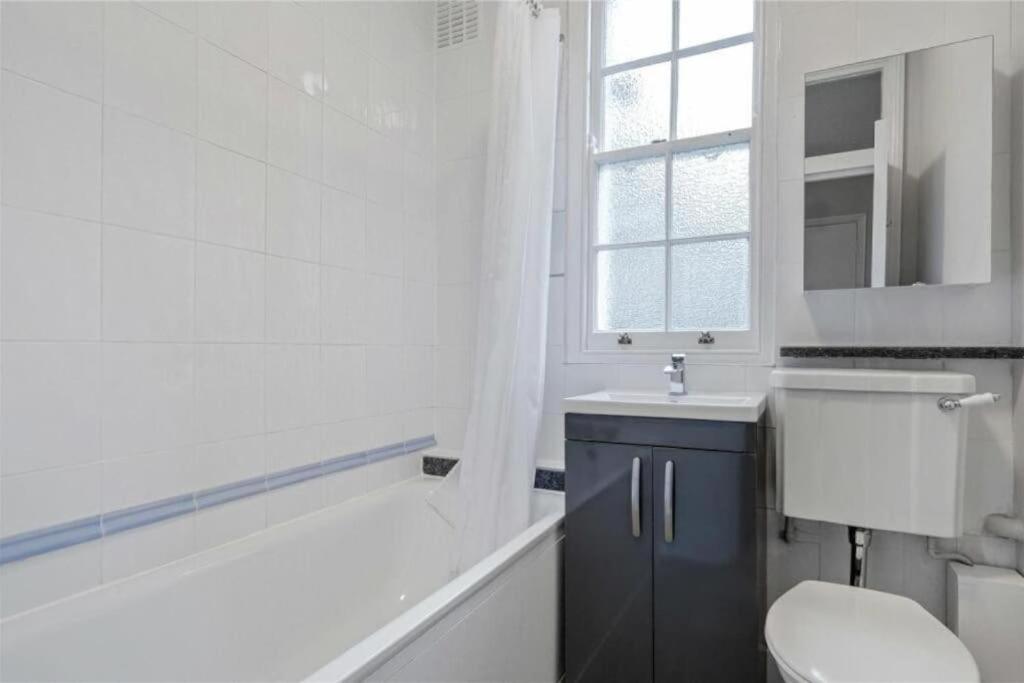 Charming 2 Bedroom Family Lejlighed London